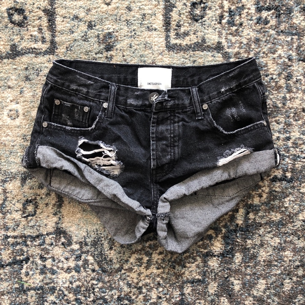 One Teaspoon bandits shorts
